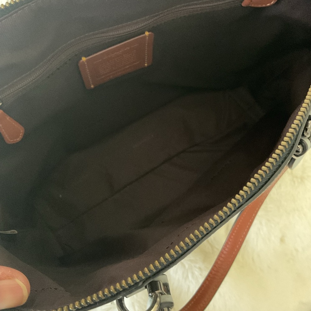 🦋COACH‼️RARE‼️ BAG AND MATCHING WALLET🦋 - Picture 3 of 9